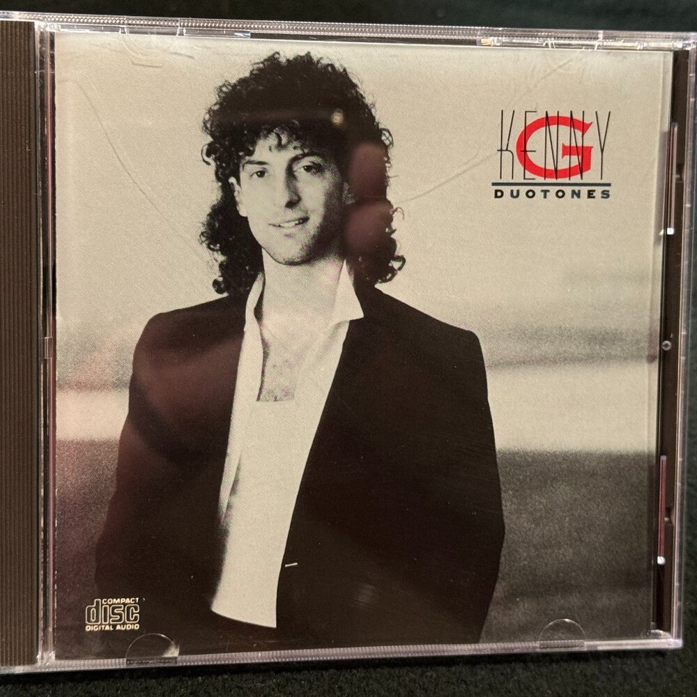KENNY G "DUOTONES" COMPACT DISC * GREAT CONDITION * SLIGHTLY USED